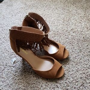 Women heel